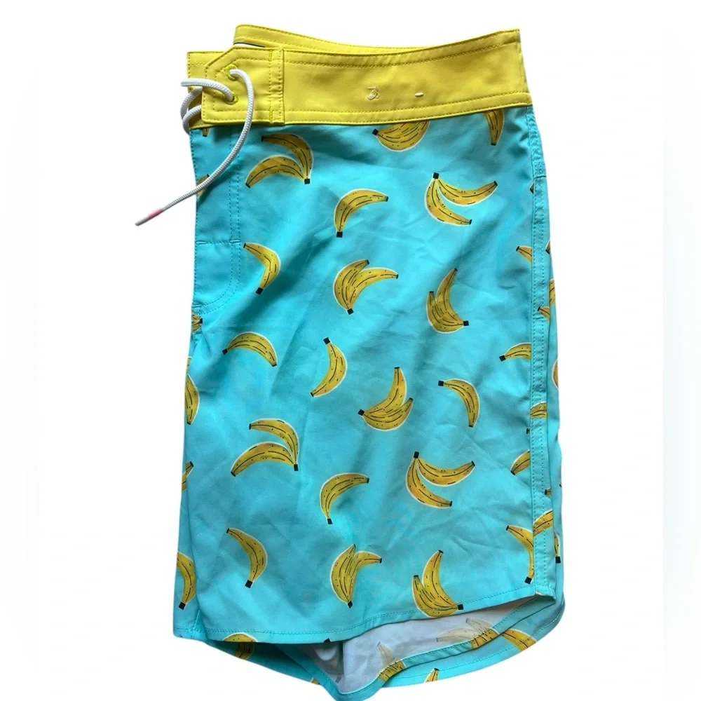 Chubbies Men's Banana Print Swim Shorts - Yellow and‎ Blue